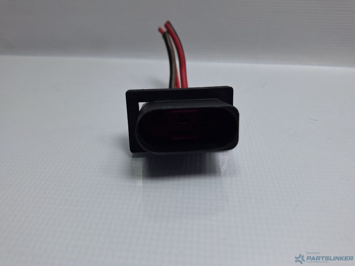 Mufa conector electroventilatoare SKODA OCTAVIA (1U2) [ 1996 - 2010 ] 16V (AXP, BCA) 55KW|75HP 1J0906443