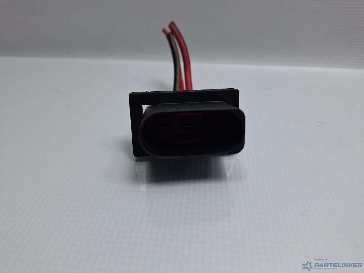 Mufa conector electroventilatoare SKODA OCTAVIA (1U2) [ 1996 - 2010 ] 16V (AXP, BCA) 55KW|75HP OEM 1J0906443