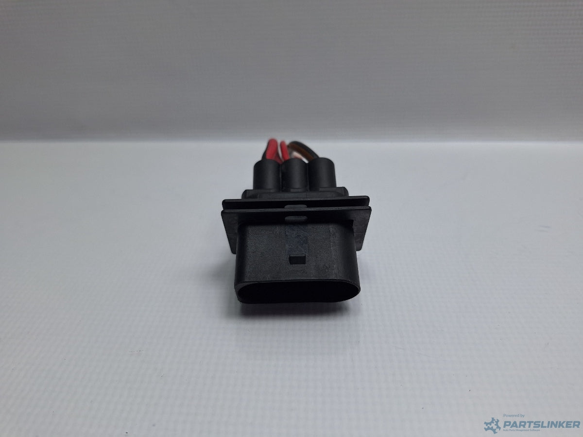 Mufa conector electroventilatoare SKODA OCTAVIA (1U2) [ 1996 - 2010 ] 16V (AXP, BCA) 55KW|75HP 1J0906443