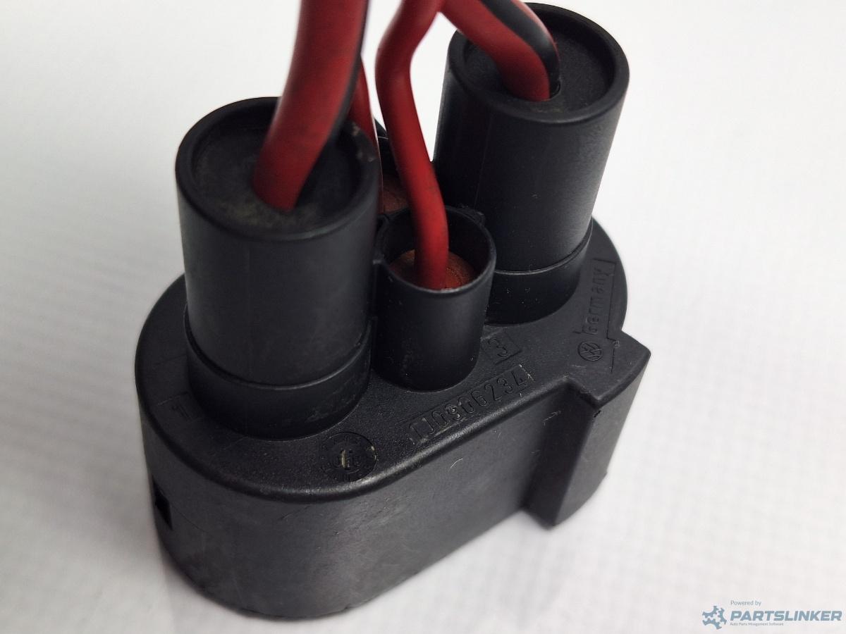 Mufa conector electroventilatoare SKODA OCTAVIA (1U2) [ 1996 - 2010 ] 16V (AXP, BCA) 55KW|75HP OEM 1J0906234