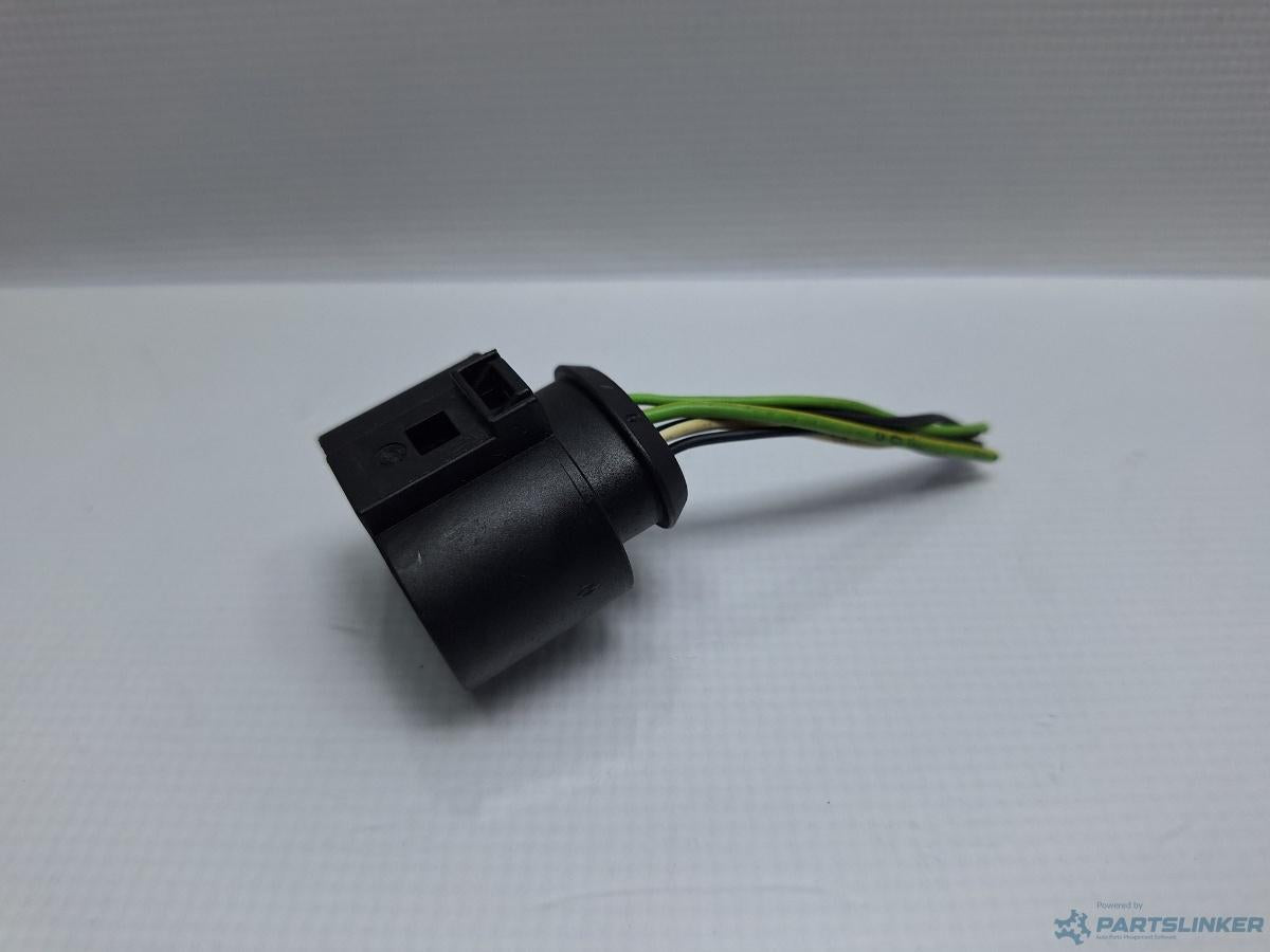 Mufa conector 6 pini SKODA OCTAVIA (1U2) [ 1996 - 2010 ] 16V (AXP, BCA) 55KW|75HP OEM 1J0973733