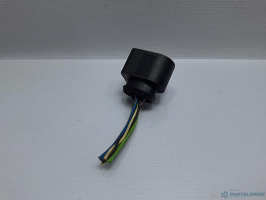 Mufa conector 6 pini SKODA OCTAVIA (1U2) [ 1996 - 2010 ] 16V (AXP, BCA) 55KW|75HP OEM 1J0973733