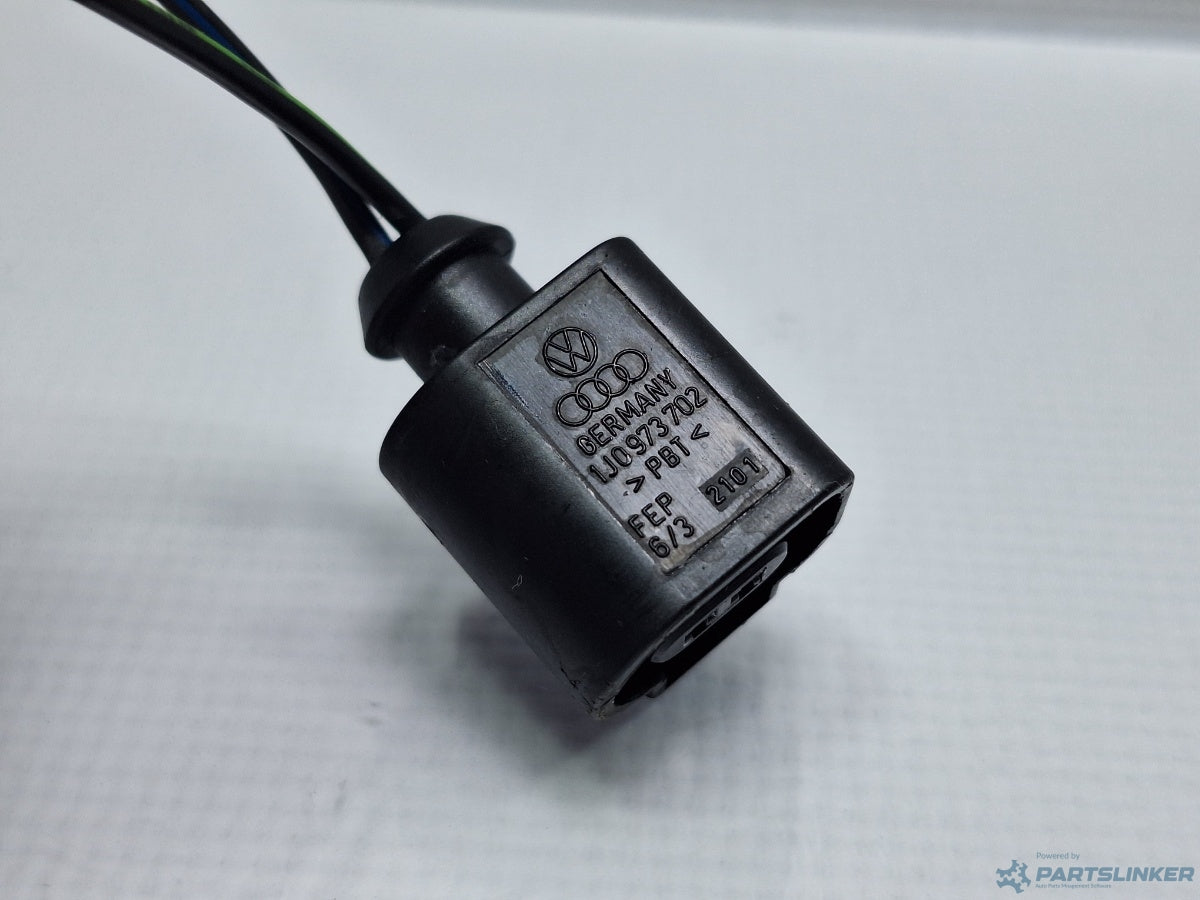 Mufa conector 2 pini SKODA OCTAVIA (1U2) [ 1996 - 2010 ] 16V (AXP, BCA) 55KW|75HP 1J0973702