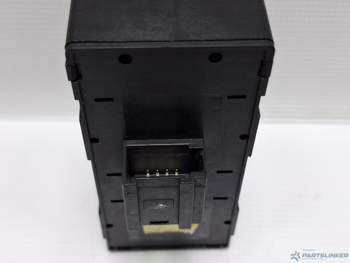 Butoane geamuri electrice AUDI A4 II 8E2, B6 2000 - 2005 2.0 2.0 2.0 ALT 8E0959851B