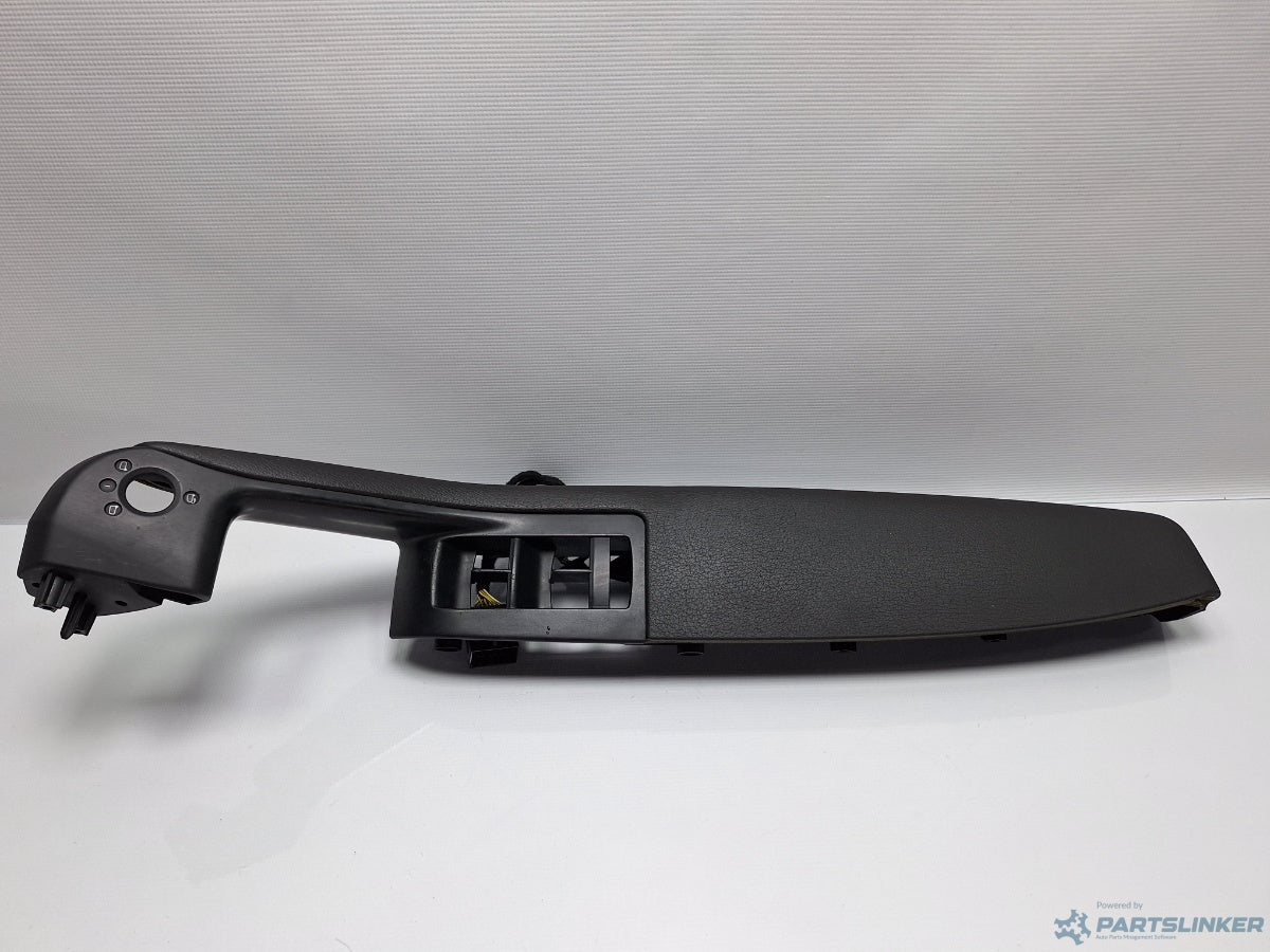 Maner interior panou usa stanga fata AUDI A8 II (4E2, 4E8) [ 2002 - 2010 ] TDI quattro (ASB) 171KW|233HP 4E0867173 , 4E1959517