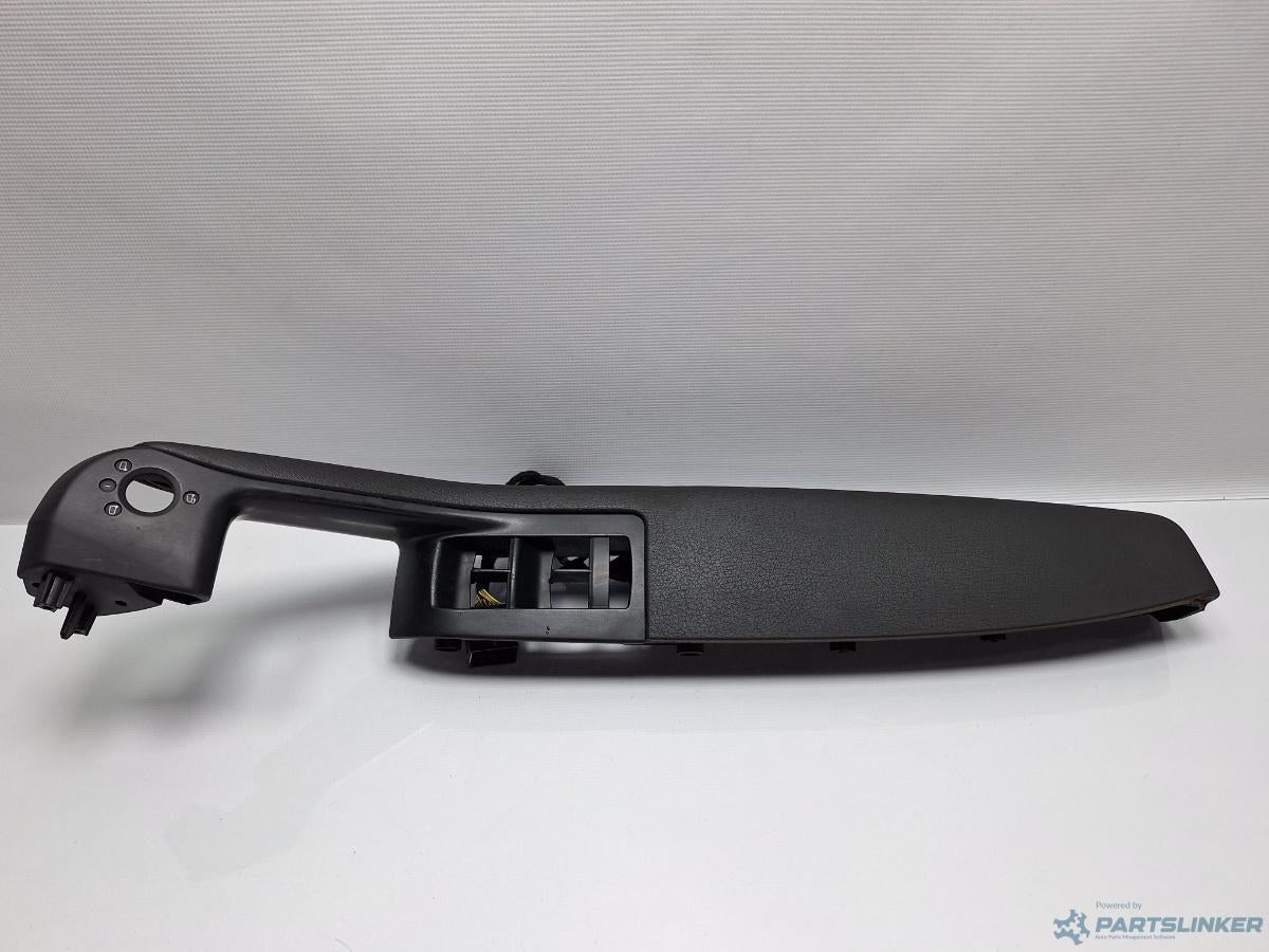 Maner interior panou usa stanga fata AUDI A8 II (4E2, 4E8) [ 2002 - 2010 ] TDI quattro (ASB) 171KW|233HP OEM 4E0867173 , 4E1959517