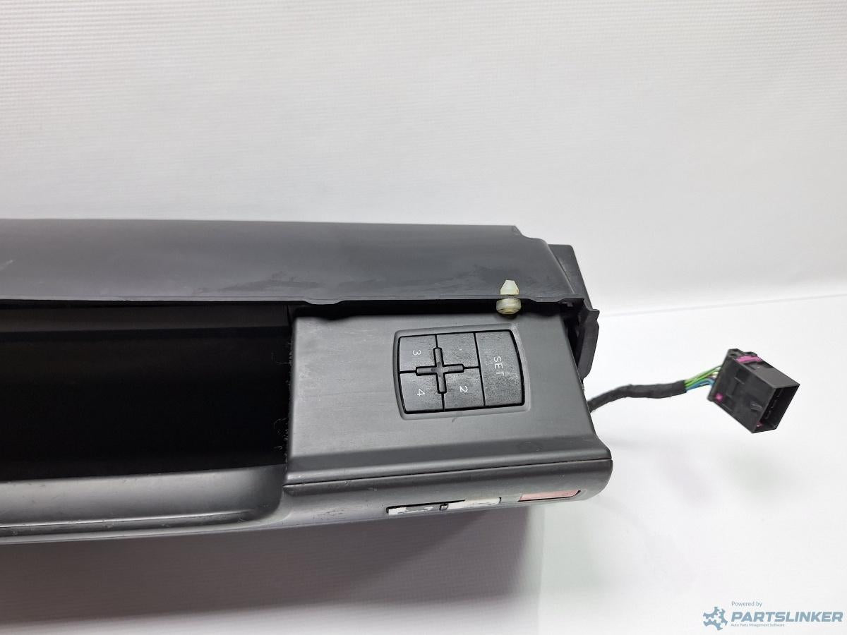 Buzunar panou usa cu butoane memorie stanga fata AUDI A8 II (4E2, 4E8) [ 2002 - 2010 ] TDI quattro (ASB) 171KW|233HP OEM 4E1868977/A