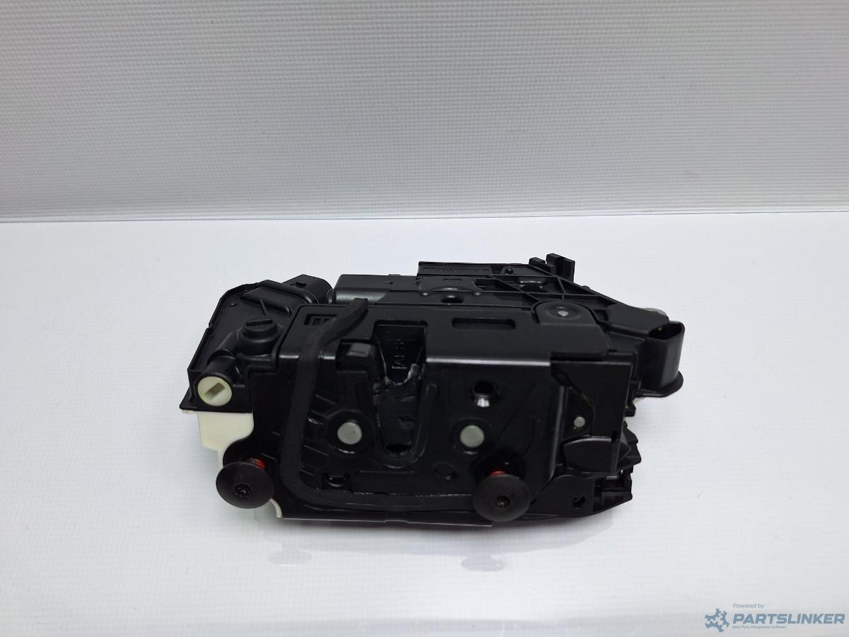 Broasca usa stanga spate VOLKSWAGEN PASSAT CC (357) [ 2008 - 2012 ] TDI (CBAB, CFFB) 103KW|140HP OEM 5N0839015D