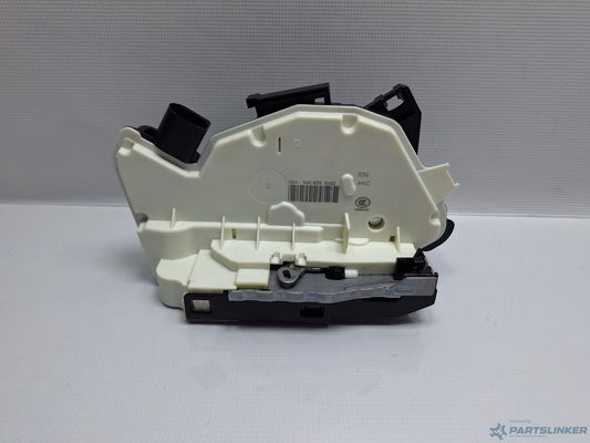 Broasca usa dreapta spate VOLKSWAGEN PASSAT CC (357) [ 2008 - 2012 ] TDI (CBAB, CFFB) 103KW|140HP 5N0839016D