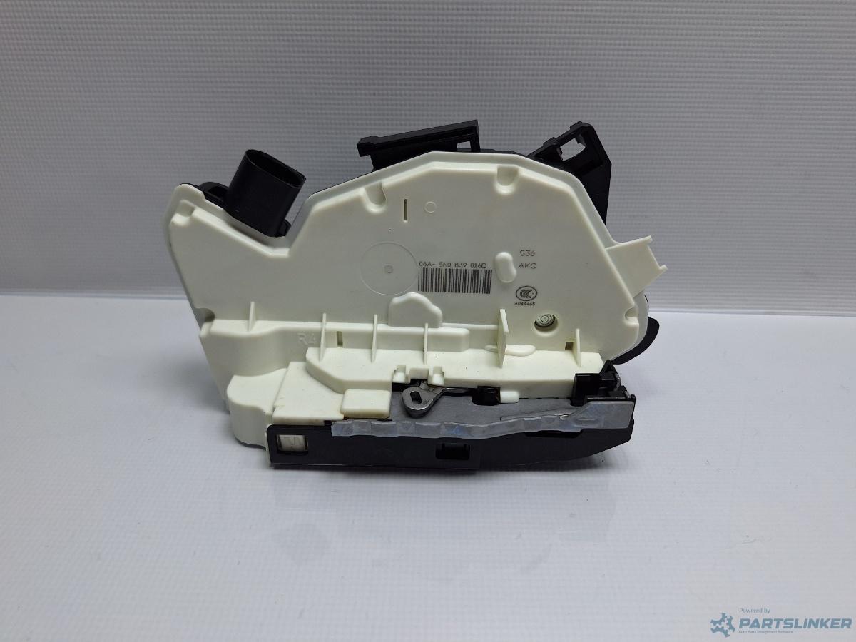 Broasca usa dreapta spate VOLKSWAGEN PASSAT CC (357) [ 2008 - 2012 ] TDI (CBAB, CFFB) 103KW|140HP OEM 5N0839016D