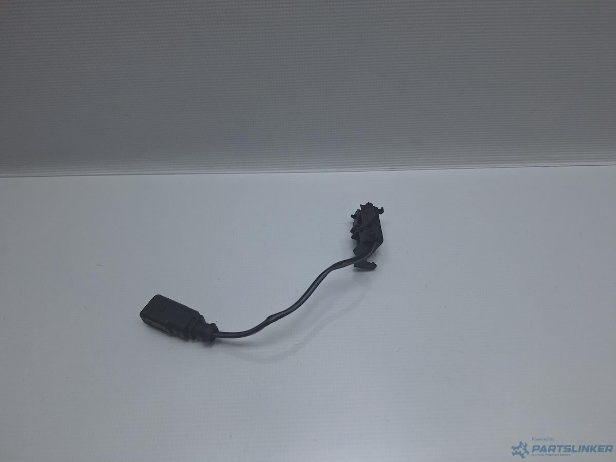 Lampa maner portiera fata (exterior) dreapta VOLKSWAGEN PASSAT CC 357 2008 - 2012 TDI CBAB, CFFB 3C8837886