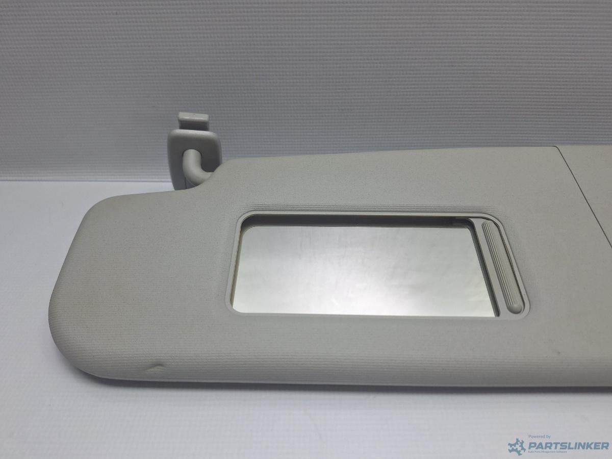 Parasolar stanga VOLKSWAGEN PASSAT CC (357) [ 2008 - 2012 ] TDI (CBAB, CFFB) 103KW|140HP OEM 1K0857551