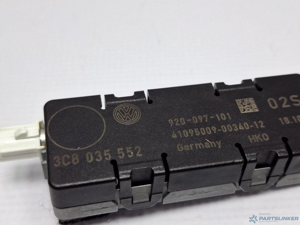 Modul aplificator antena VOLKSWAGEN PASSAT CC (357) [ 2008 - 2012 ] TDI (CBAB, CFFB) 103KW|140HP 3C8035552
