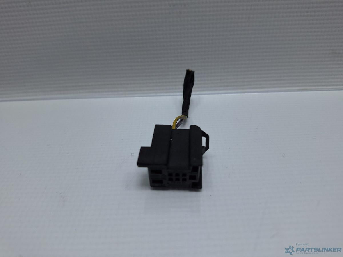 Mufa conector modul confort VOLKSWAGEN PASSAT CC (357) [ 2008 - 2012 ] TDI (CBAB, CFFB) 103KW|140HP OEM 1K0972924