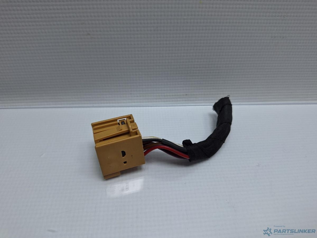 Mufa conector modul confort VOLKSWAGEN PASSAT CC (357) [ 2008 - 2012 ] TDI (CBAB, CFFB) 103KW|140HP OEM 1K0972930A