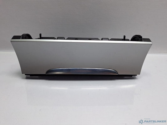 Scrumiera VOLKSWAGEN PASSAT CC (357) [ 2008 - 2012 ] TDI (CBAB, CFFB) 103KW|140HP OEM 3C0863284K