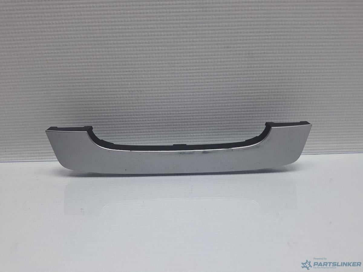 Rama casetofon si panou AC VOLKSWAGEN PASSAT CC (357) [ 2008 - 2012 ] TDI (CBAB, CFFB) 103KW|140HP OEM 3AA863082 , 3AA858069H