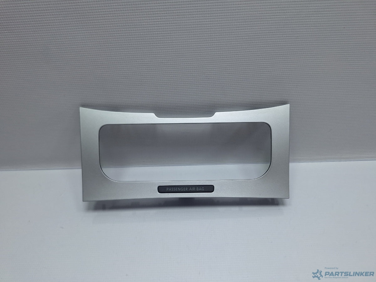 Rama casetofon si panou AC VOLKSWAGEN PASSAT CC (357) [ 2008 - 2012 ] TDI (CBAB, CFFB) 103KW|140HP 3AA863082 , 3AA858069H