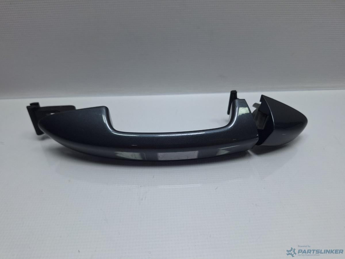 Maner exterior usa stanga VOLKSWAGEN PASSAT CC (357) [ 2008 - 2012 ] TDI (CBAB, CFFB) 103KW|140HP OEM 3C0837209