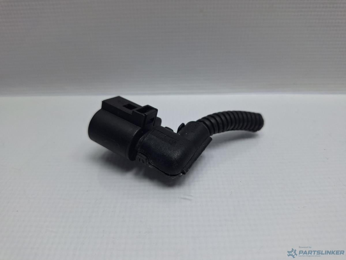 Mufa conector 2 pini VOLKSWAGEN PASSAT CC (357) [ 2008 - 2012 ] TDI (CBAB, CFFB) 103KW|140HP OEM 1J0973722A