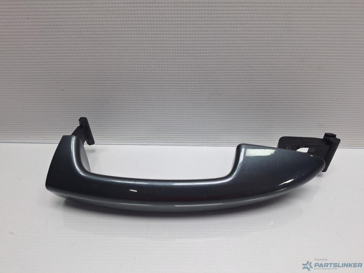 Maner exterior usa dreapta VOLKSWAGEN PASSAT CC (357) [ 2008 - 2012 ] TDI (CBAB, CFFB) 103KW|140HP OEM 3C0837210