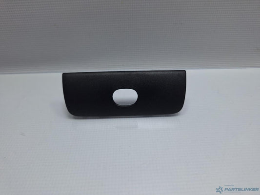 Ornament plafon VOLKSWAGEN PASSAT CC (357) [ 2008 - 2012 ] TDI (CBAB, CFFB) 103KW|140HP OEM 3C8857304
