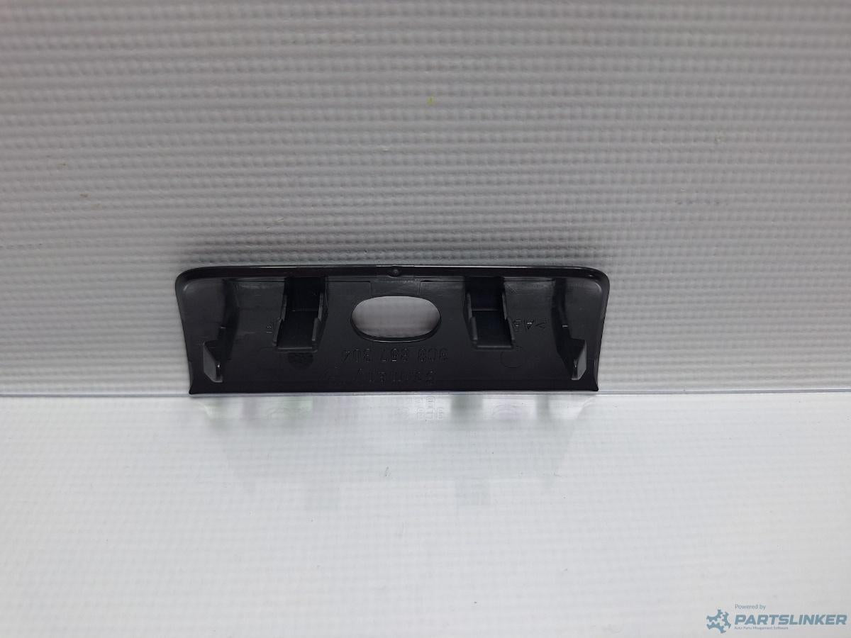 Ornament plafon VOLKSWAGEN PASSAT CC (357) [ 2008 - 2012 ] TDI (CBAB, CFFB) 103KW|140HP OEM 3C8857304