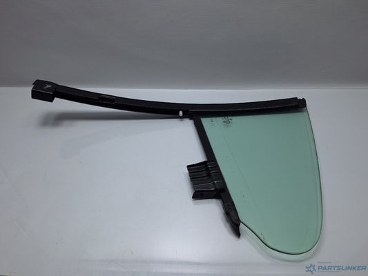 Geam fix lateral usa dreapta spate VOLKSWAGEN PASSAT CC (357) [ 2008 - 2012 ] TDI (CBAB, CFFB) 103KW|140HP  3C8845216