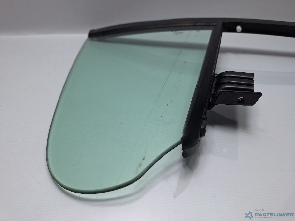 Geam fix lateral usa dreapta spate VOLKSWAGEN PASSAT CC (357) [ 2008 - 2012 ] TDI (CBAB, CFFB) 103KW|140HP  3C8845216