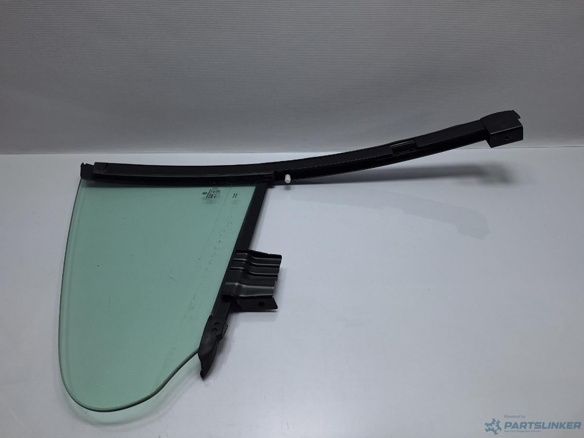Geam fix lateral usa stanga spate VOLKSWAGEN PASSAT CC (357) [ 2008 - 2012 ] TDI (CBAB, CFFB) 103KW|140HP OEM 3C8845215