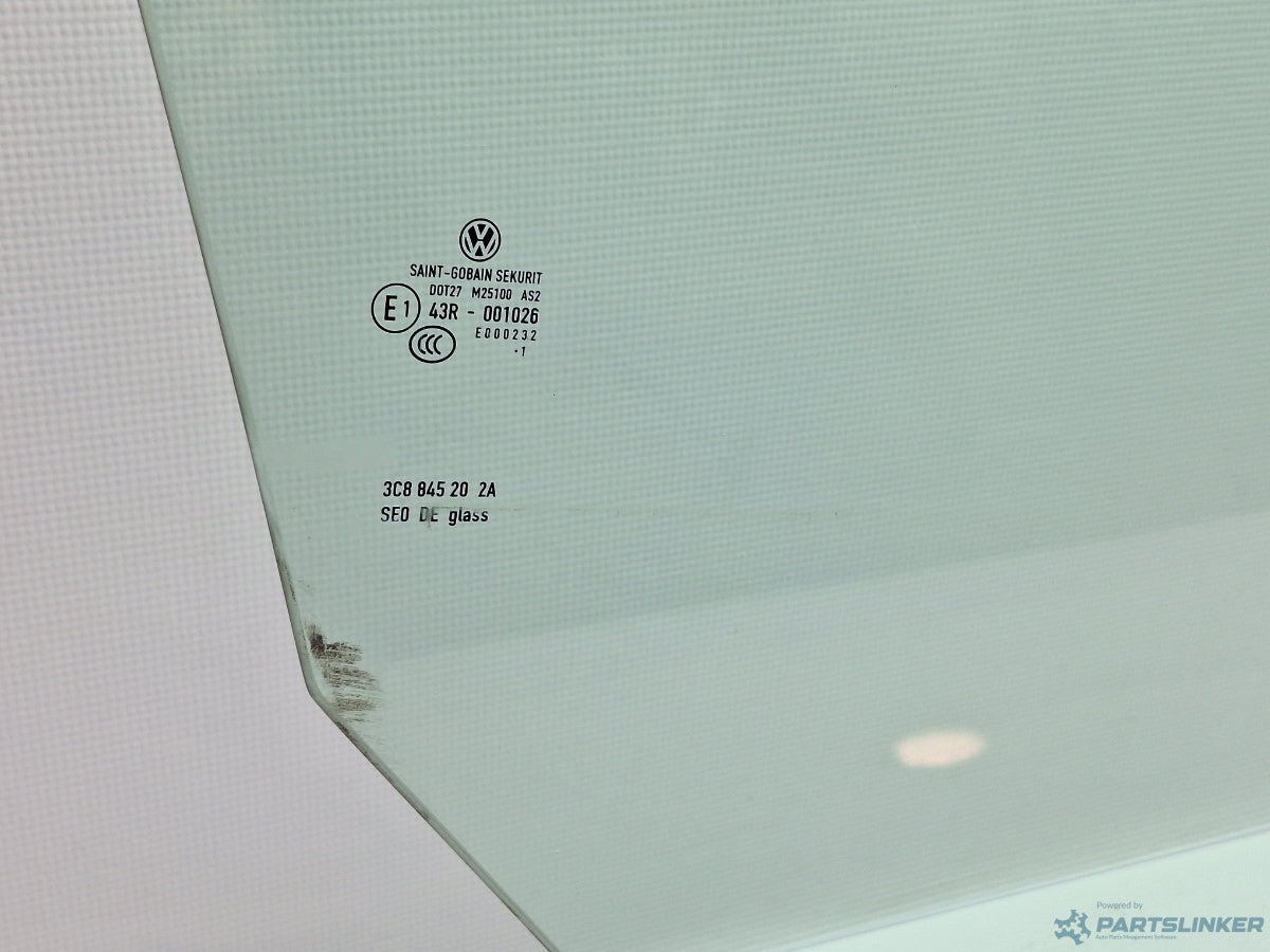 Geam usa dreapta fata VOLKSWAGEN PASSAT CC (357) [ 2008 - 2012 ] TDI (CBAB, CFFB) 103KW|140HP 3C8845202A , 43R-001026