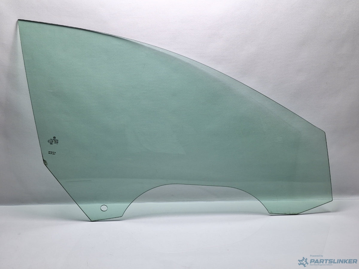 Geam usa dreapta fata VOLKSWAGEN PASSAT CC (357) [ 2008 - 2012 ] TDI (CBAB, CFFB) 103KW|140HP 3C8845202A , 43R-001026