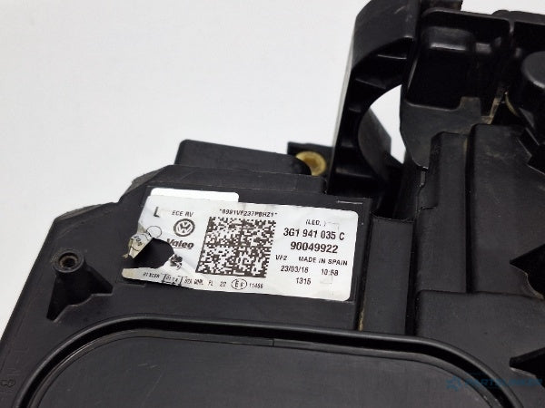 Far led stanga VOLKSWAGEN PASSAT Variant (3G5) [ 2014 - > ] TDI (CRLB, DBGA, DFGA) 110KW|150HP 3G1941035C