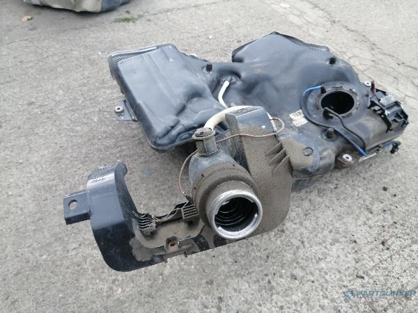 Rezervor combustibil  VOLKSWAGEN PASSAT Variant (3G5) [ 2014 - > ] TDI (CRLB, DBGA, DFGA) 110KW|150HP OEM 3Q0201021CK
