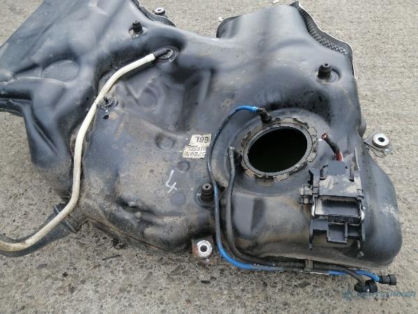 Rezervor combustibil  VOLKSWAGEN PASSAT Variant (3G5) [ 2014 - > ] TDI (CRLB, DBGA, DFGA) 110KW|150HP OEM 3Q0201021CK