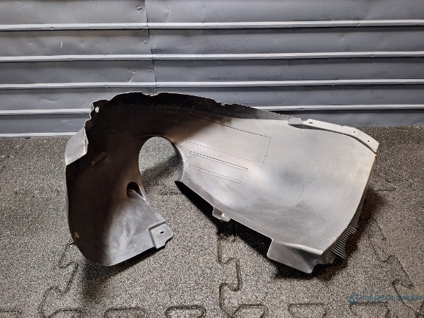 Carenaj roata stanga fata VOLKSWAGEN PASSAT Variant (3G5) [ 2014 - > ] TDI (CRLB, DBGA, DFGA) 110KW|150HP 3G0805969D