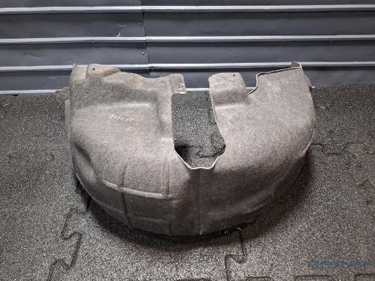 Carenaj roata dreapta spate VOLKSWAGEN PASSAT CC (357) [ 2008 - 2012 ] TDI (CBAB, CFFB) 103KW|140HP OEM 3C8810972B