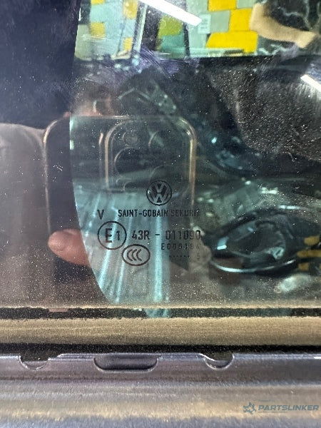 Geam fix portiera dreapta spate VOLKSWAGEN PASSAT B8 Variant (3G5) [ 2014 - > ]  43R-011090