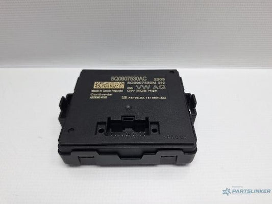 Modul gateway VOLKSWAGEN PASSAT Variant (3G5) [ 2014 - > ] TDI (CRLB, DBGA, DFGA) 110KW|150HP OEM 5Q0907530AC , 5Q0907530M
