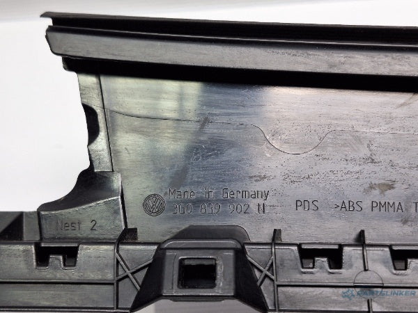 Ornament usa dreapta spate VOLKSWAGEN PASSAT Variant (3G5) [ 2014 - > ] TDI (CRLB, DBGA, DFGA) 110KW|150HP 3G0839902N