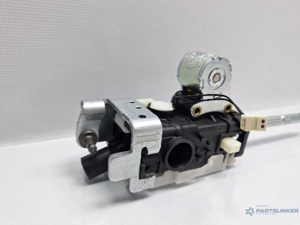 Selector viteze VOLKSWAGEN PASSAT Variant (3G5) [ 2014 - > ] TDI (CRLB, DBGA, DFGA) 110KW|150HP OEM 038208421 , 038208341A