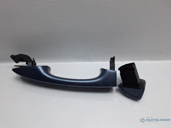 Maner exterior usa stanga VOLKSWAGEN PASSAT Variant (3G5) [ 2014 - > ] TDI (CRLB, DBGA, DFGA) 110KW|150HP 510837205D , 510839167