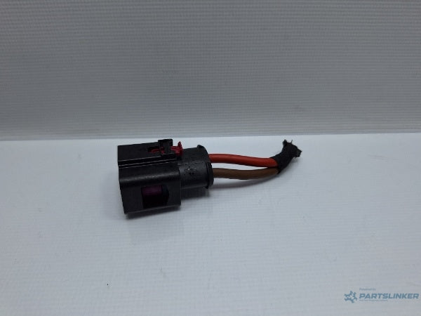 Mufa conector caseta de directie VOLKSWAGEN PASSAT Variant (3G5) [ 2014 - > ] TDI (CRLB, DBGA, DFGA) 110KW|150HP 5Q0971955