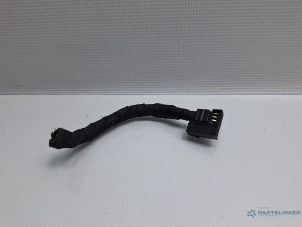 Mufa conector 6 pini VOLKSWAGEN PASSAT Variant (3G5) [ 2014 - > ] TDI (CRLB, DBGA, DFGA) 110KW|150HP 3G0972704