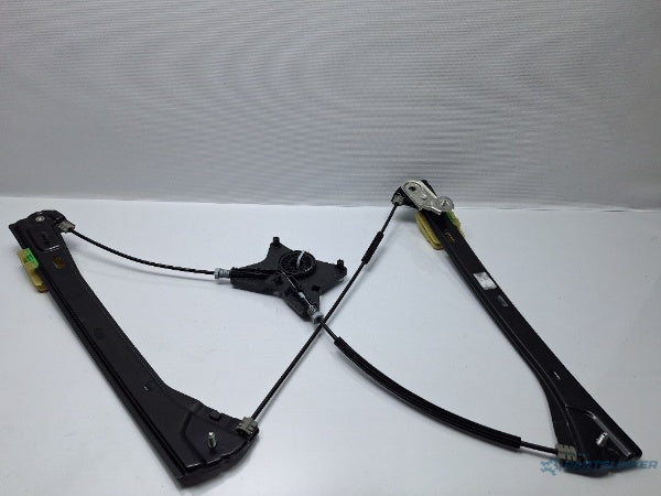 Macara geam stanga fata VOLKSWAGEN PASSAT Variant (3G5) [ 2014 - > ] TDI (CRLB, DBGA, DFGA) 110KW|150HP 3G0837461C