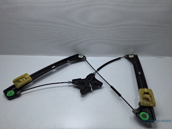 Macara geam stanga fata VOLKSWAGEN PASSAT Variant (3G5) [ 2014 - > ] TDI (CRLB, DBGA, DFGA) 110KW|150HP 3G0837461C