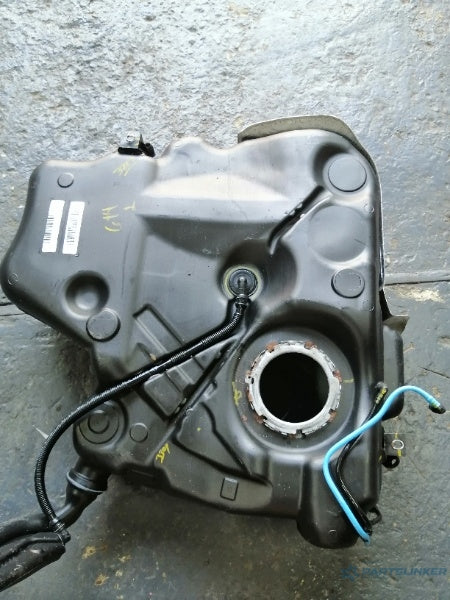 Rezervor combustibil VOLKSWAGEN GOLF VI Variant (AJ5) [ 2009 - 2013 ] TDI (CAYC) 77KW|105HP 1K0201022GM