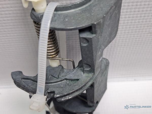 Suport sufa maner usa dreapta VOLKSWAGEN PASSAT Variant (3G5) [ 2014 - > ] TDI (CRLB, DBGA, DFGA) 110KW|150HP OEM 518837812L