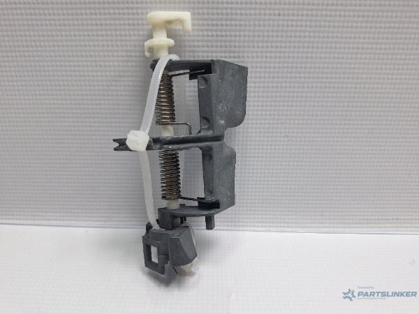 Suport sufa maner usa dreapta VOLKSWAGEN PASSAT Variant (3G5) [ 2014 - > ] TDI (CRLB, DBGA, DFGA) 110KW|150HP OEM 518837812L