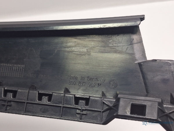 Ornament usa dreapta fata VOLKSWAGEN PASSAT Variant (3G5) [ 2014 - > ] TDI (CRLB, DBGA, DFGA) 110KW|150HP 3GO837902M